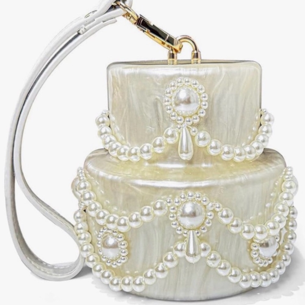NEW Mini Acrylic Wedding Cake Shaped Pearl Acrylic Evening Clutch Bag